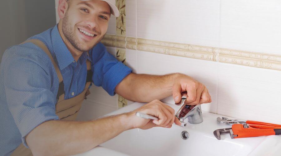 Faucet cartridge replacement in Ewing, NE